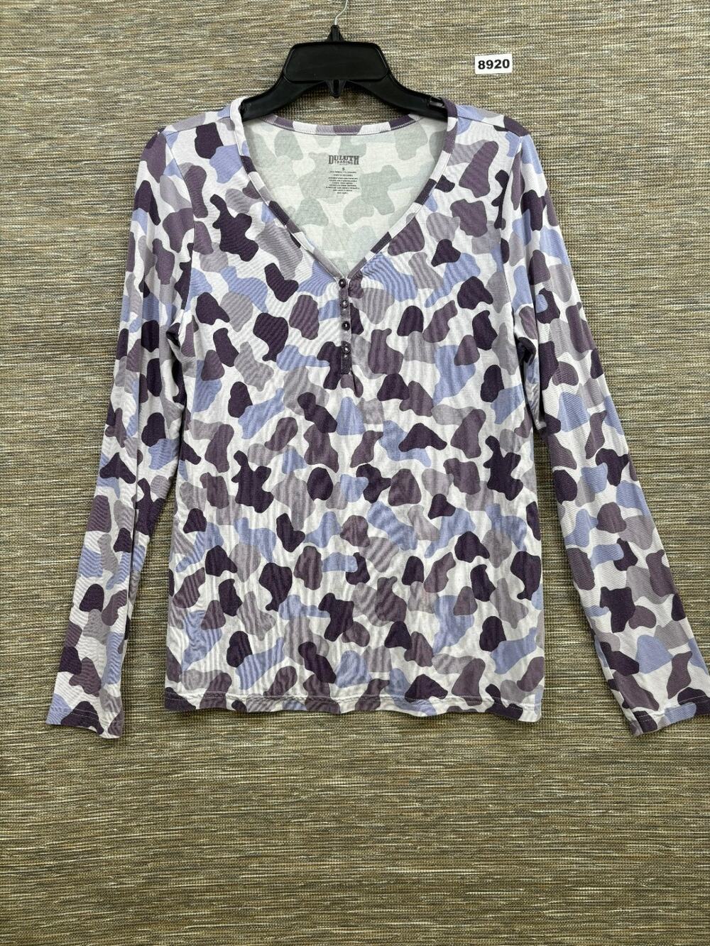 Duluth Trading Dang Soft Henley Top Shirt Size S Purple Camo Long Sleeve Stretch